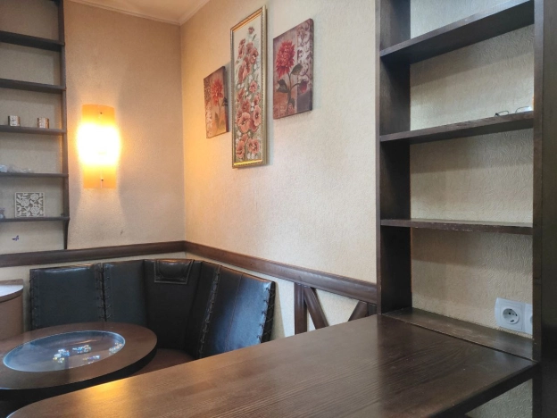 Купить двухкомнатную квартиру в районе Центральный в Калининграде. Вариант № 2087718, 4, площадь -  квм, цена 7800000 рублей