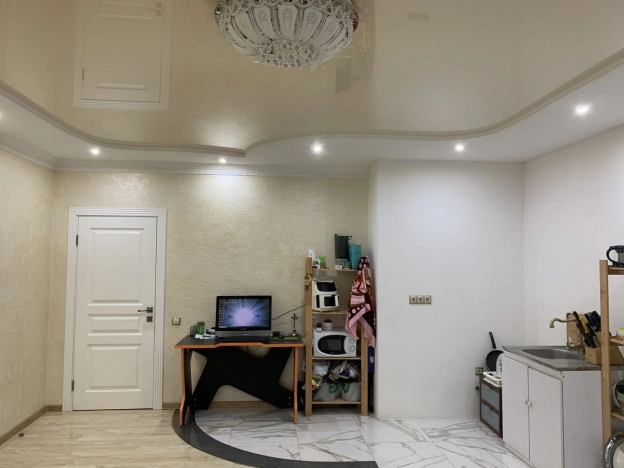 Купить квартиру в Москве. Вариант № 10442991, 24, площадь -  квм, цена 32990000 рублей