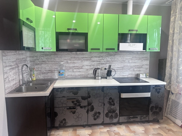 Купить однокомнатную квартиру в Приморском крае. Вариант № 22894, 0, площадь -  квм, цена 3600000 рублей