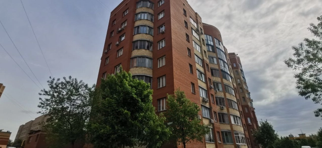 Купить однокомнатную квартиру на улице Юбилейный проспект в Химках. Вариант № 9590282, 14, площадь -  квм, цена 13500000 рублей