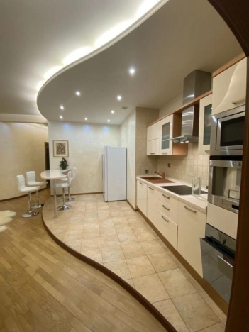 Купить квартиру в Москве. Вариант № 8715619, 0, площадь - квм, цена 54000000 рублей