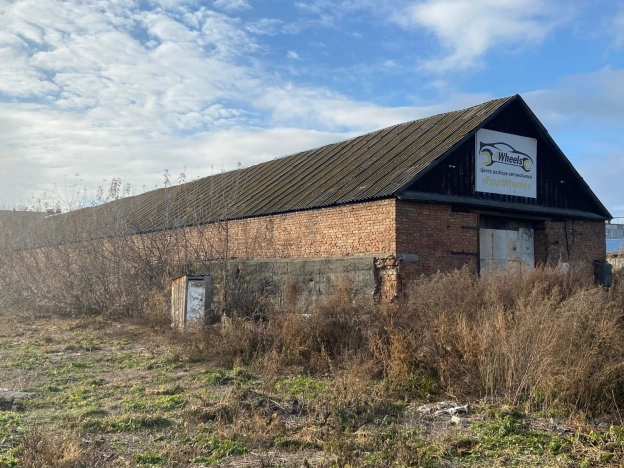 Купить коммерческую недвижимость в Бийске. Вариант № 8449577, 0, площадь - квм, цена 6900000 рублей