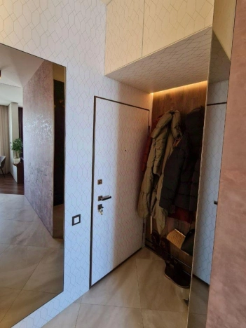 Купить квартиру в Москве. Вариант № 10276170, 6, площадь -  квм, цена 19490000 рублей