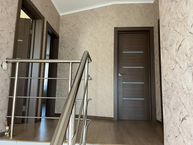 Купить дом на улице Везельская в Белгороде. Вариант № 6775407, 16, площадь -  квм, цена 14950000 рублей