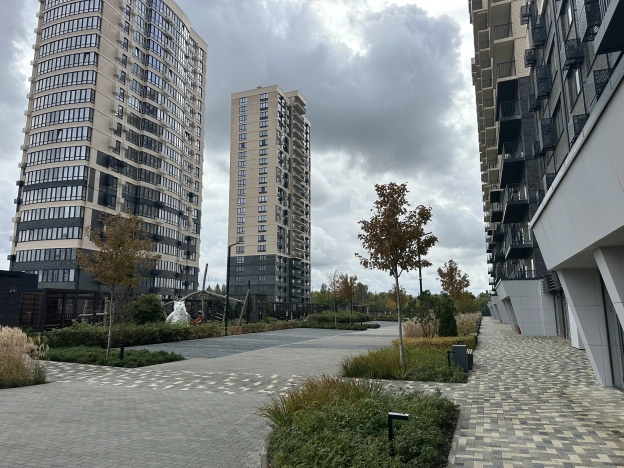 Купить квартиру на улице Обрывная в Краснодаре. Вариант № 15740, 13, площадь -  квм, цена 7340000 рублей