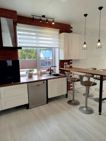 Купить дом в Ярославской области. Вариант № 6289638, 25, площадь -  квм, цена 23500000 рублей