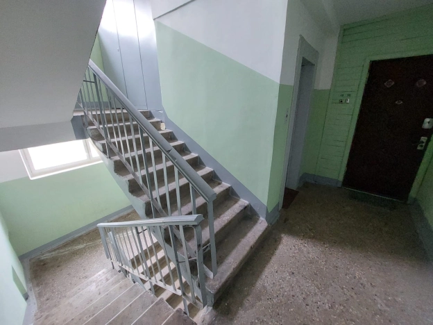 Купить трехкомнатную квартиру в Пушкине. Вариант № 12551, 23, площадь -  квм, цена 9300000 рублей