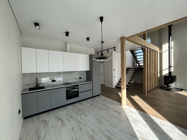 Купить дом в Санкт-Петербурге. Вариант № 38066, 13, площадь -  квм, цена 23500000 рублей