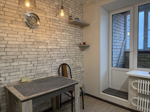 Купить квартиру в Воронеже. Вариант № 10172894, 8, площадь - квм, цена 3950000 рублей