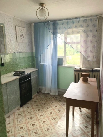 Купить квартиру на улице Горького в Иркутске. Вариант № 9918900, 0, площадь -  квм, цена 2400000 рублей