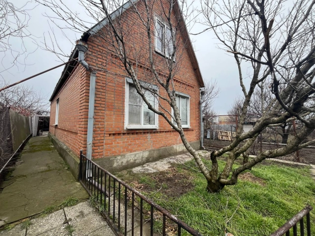 Купить дом в Таганроге. Вариант № 4901, 0, площадь -  квм, цена 7500000 рублей