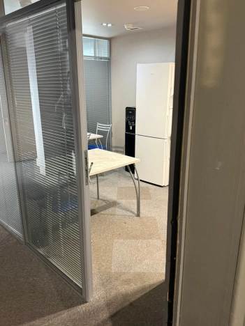 Снять коммерческую недвижимость в Москве. Вариант № 10239692, 5, площадь - квм, цена 2560000 рублей