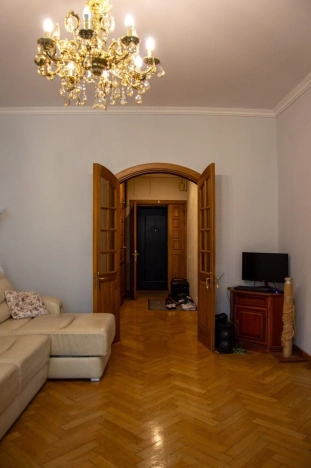 Купить квартиру в Москве. Вариант № 9955889, 4, площадь -  квм, цена 60600000 рублей