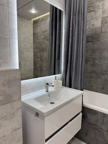 Купить однокомнатную квартиру в районе Калининский в Новосибирске. Вариант № 8398844, 12, площадь -  квм, цена 8950000 рублей