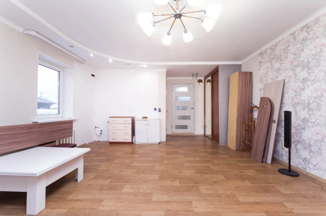 Купить дом в Тюменской области. Вариант № 9652125, 2, площадь -  квм, цена 7900000 рублей