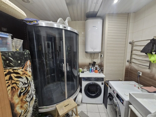 Купить трехкомнатную квартиру на улице Волгоградский проспект в Москве. Вариант № 10070896, 4, площадь -  квм, цена 16150000 рублей