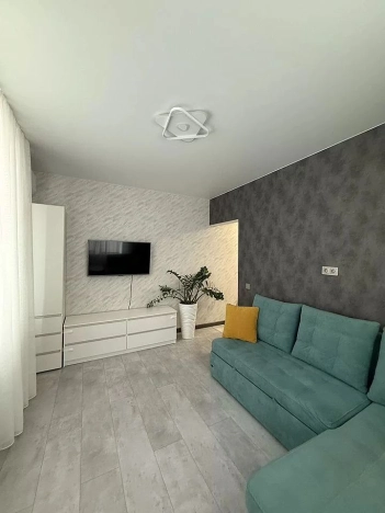 Купить двухкомнатную квартиру в Ростовской области. Вариант № 9321628, 9, площадь -  квм, цена 7799999 рублей