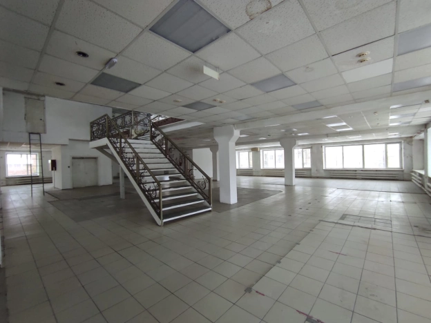 Снять коммерческую недвижимость в Омске. Вариант № 498688, 6, площадь -  квм, цена 209000 рублей