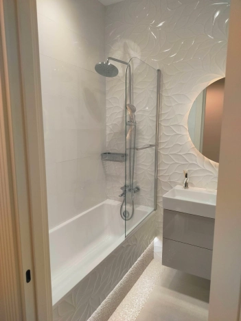 Купить квартиру в Москве. Вариант № 8173133, 32, площадь -  квм, цена 44900000 рублей