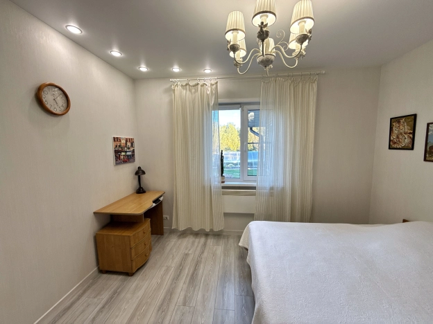 Купить дом в Москве. Вариант № 6657835, 30, площадь -  квм, цена 8990000 рублей