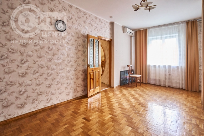 Купить дом в Воронеже. Вариант № 1389911, 16, площадь -  квм, цена 23990000 рублей