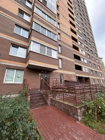 Купить однокомнатную квартиру у метро Площадь Мужества в Санкт-Петербурге. Вариант № 8114119, 20, площадь -  квм, цена 9550000 рублей