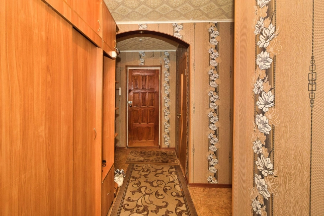 Купить квартиру на вторичке в районе Октябрьский в Владимире. Вариант № 2324, 34, площадь -  квм, цена 9100000 рублей