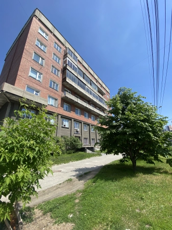 Купить двухкомнатную квартиру у метро Октябрьская в Новосибирске. Вариант № 29922, 0, площадь -  квм, цена 9980000 рублей