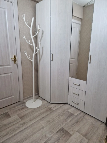 Купить четырехкомнатную квартиру в Омске. Вариант № 2815390, 6, площадь -  квм, цена 5500000 рублей