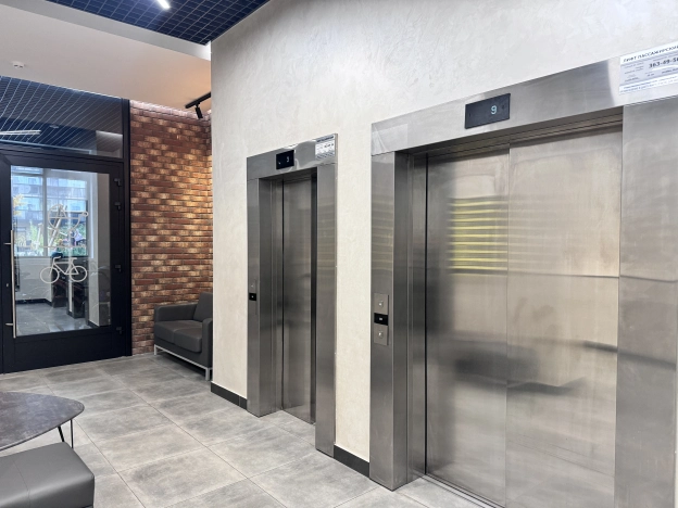 Купить Студию на вторичке в районе Выборгский в Санкт-Петербурге. Вариант № 8496742, 18, площадь -  квм, цена 9750000 рублей