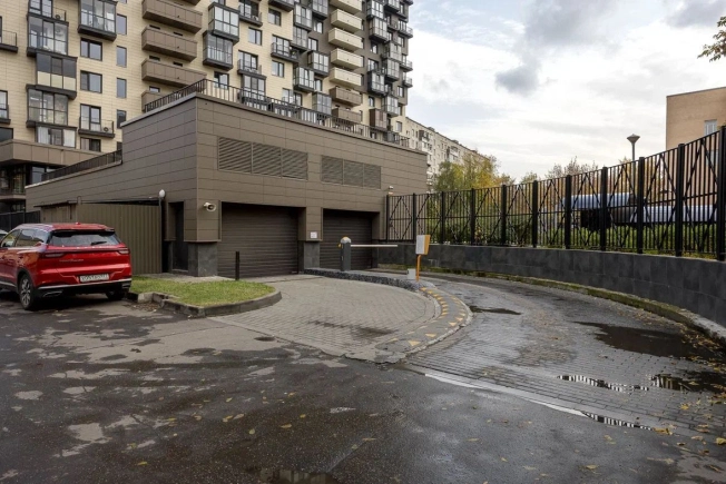 Купить однокомнатную квартиру на улице бульвар Генерала Карбышева в Москве. Вариант № 10713333, 31, площадь -  квм, цена 35000000 рублей