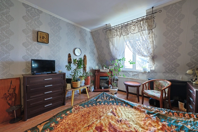 Купить четырехкомнатную квартиру в Калининграде. Вариант № 6875256, 28, площадь -  квм, цена 14950000 рублей