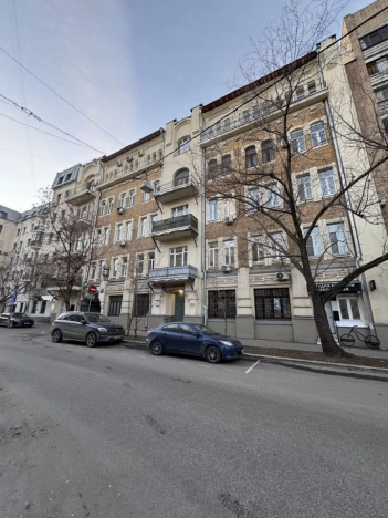 Купить квартиру в Москве. Вариант № 7653253, 0, площадь - квм, цена 48000000 рублей