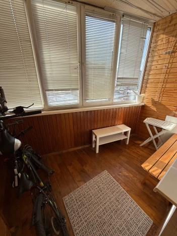 Купить трехкомнатную квартиру в Новосибирской области. Вариант № 8040897, 12, площадь -  квм, цена 8800000 рублей