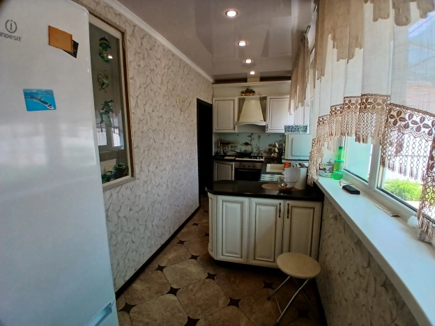 Купить дом на улице Гранатовая в Краснодарском крае. Вариант № 3875432, 16, площадь -  квм, цена 7500000 рублей