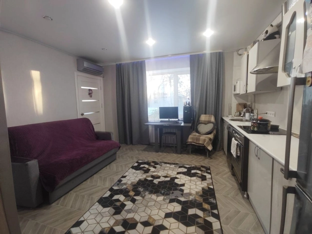 Купить двухкомнатную квартиру в Амурской области. Вариант № 10796167, 9, площадь -  квм, цена 5500000 рублей