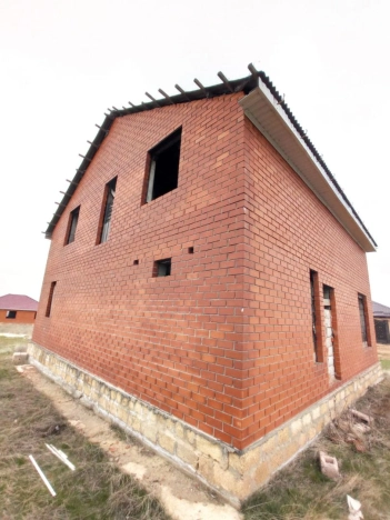 Купить дом в районе Южный в Элисте. Вариант № 17603, 5, площадь -  квм, цена 4000000 рублей