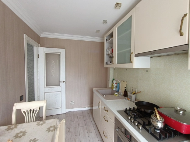 Снять квартиру в Калининградской области. Вариант № 8245310, 7, площадь - квм, цена 25000 рублей