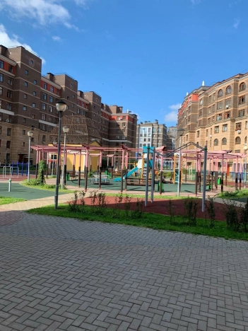 Купить двухкомнатную квартиру в районе Молжаниновский в Химках. Вариант № 54930, 18, площадь -  квм, цена 10000000 рублей