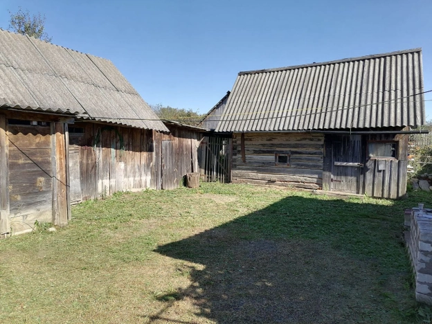 Купить многокомнатную квартиру на вторичке в Калужской области. Вариант № 13352, 16, площадь -  квм, цена 1700000 рублей