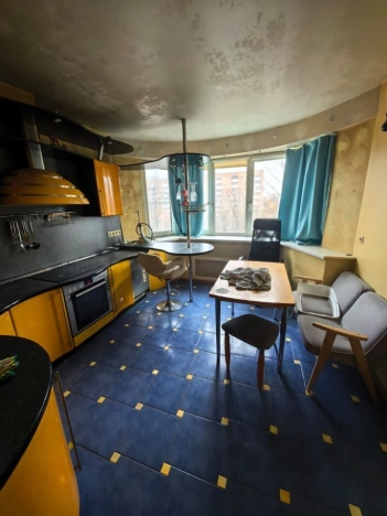 Купить квартиру в Москве. Вариант № 8939612, 1, площадь - квм, цена 30000000 рублей