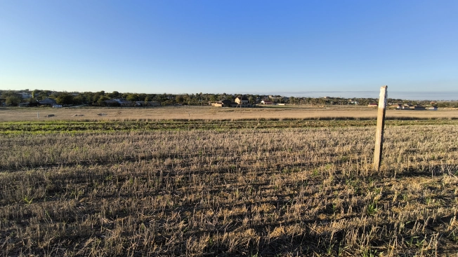 Купить земельный участок в Республике Крым. Вариант № 8067790, 1, площадь -  квм, цена 1650000 рублей