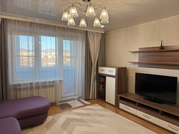 Купить квартиру в Чите. Вариант № 10743988, 4, площадь - квм, цена 9000000 рублей