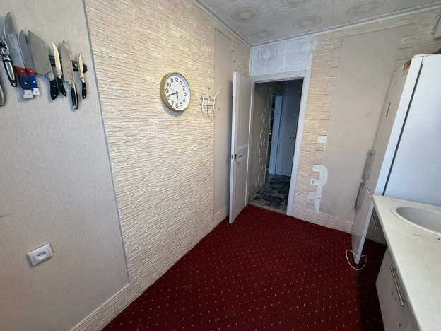 Купить многокомнатную квартиру в Микрорайоне Золотая Нива в Новосибирске. Вариант № 40193, 11, площадь -  квм, цена 5350000 рублей