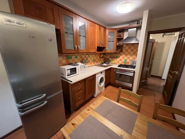 Купить квартиру в Москве. Вариант № 10419760, 14, площадь -  квм, цена 27200000 рублей