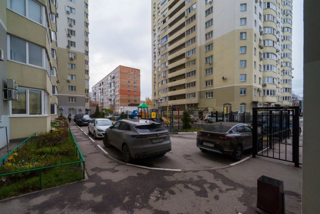 Купить трехкомнатную квартиру на вторичке в районе Октябрьский в Рязани. Вариант № 8588480, 22, площадь -  квм, цена 12400000 рублей