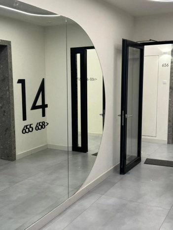 Купить квартиру в Москве. Вариант № 8987020, 8, площадь - квм, цена 21500000 рублей