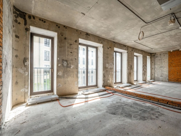 Купить квартиру в Москве. Вариант № 9330076, 10, площадь -  квм, цена 180000000 рублей