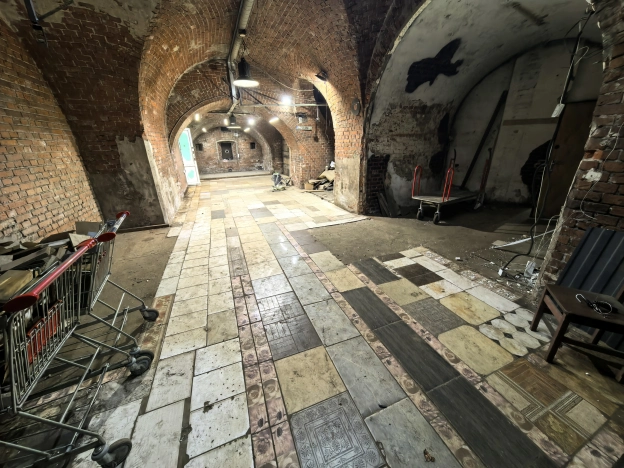 Снять коммерческую недвижимость в Калининграде. Вариант № 9782787, 7, площадь -  квм, цена 45000 рублей