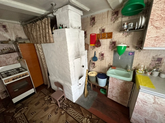 Купить дом в районе Фрунзенский в Владимире. Вариант № 1701589, 6, площадь -  квм, цена 980000 рублей